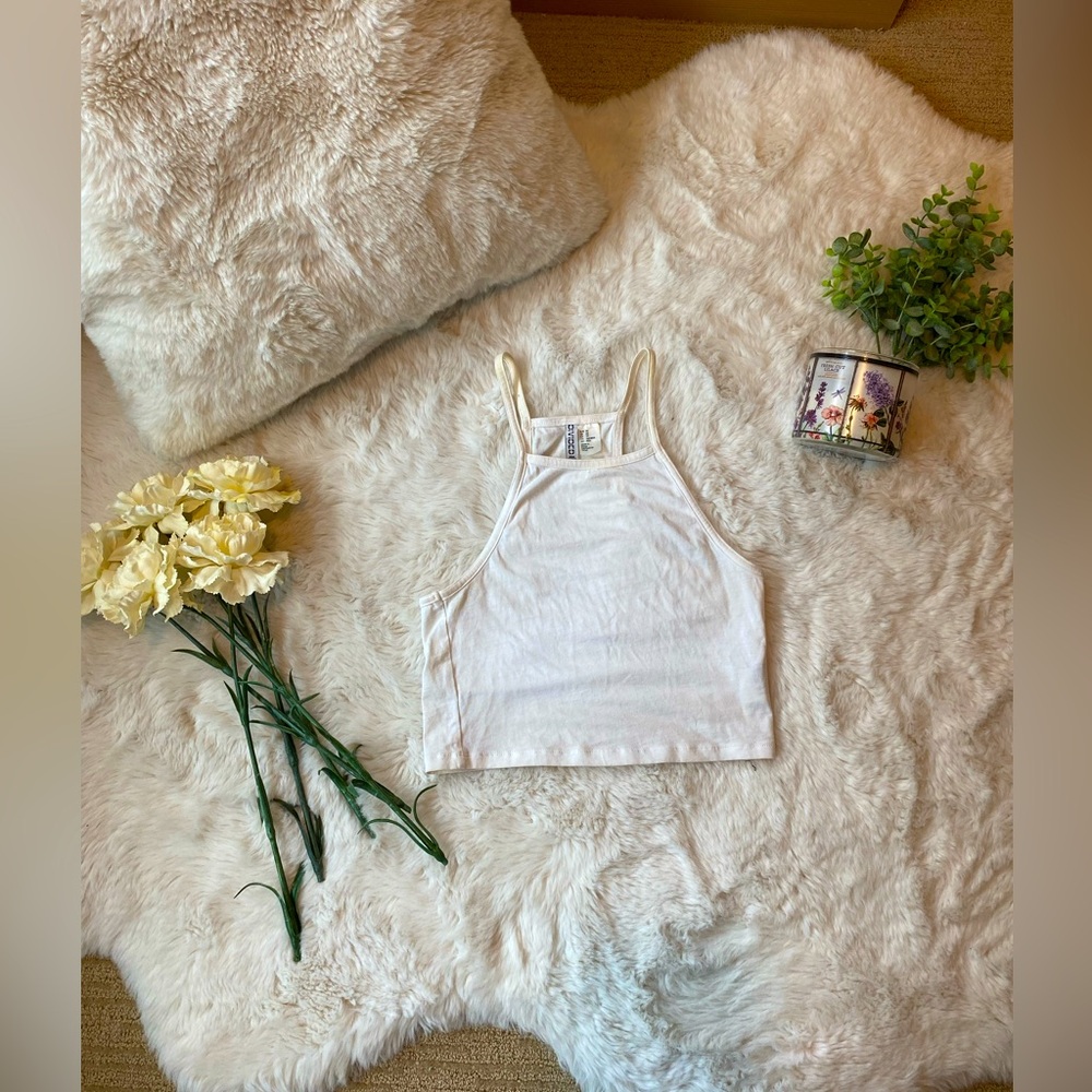 White crop top in women’s extra small.